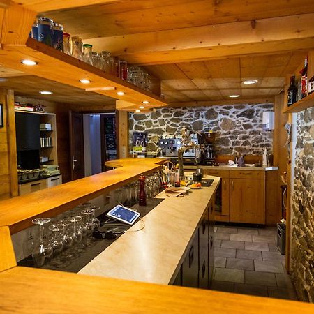 Hotel Restaurant Les Lilas 레디아블러레 외부 사진