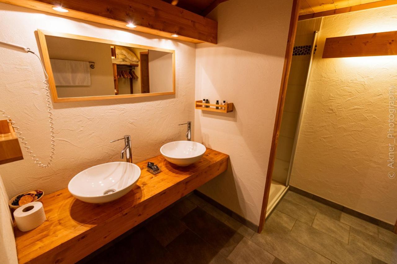 Hotel Restaurant Les Lilas 레디아블러레 외부 사진